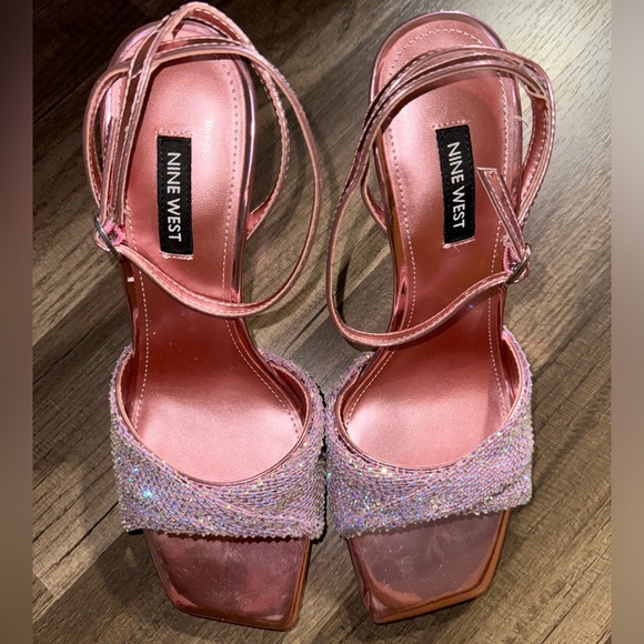 New Nine West Women’s Pink Twinkle Heeled Dress Sandals in size 8 - Picture 3 of 6